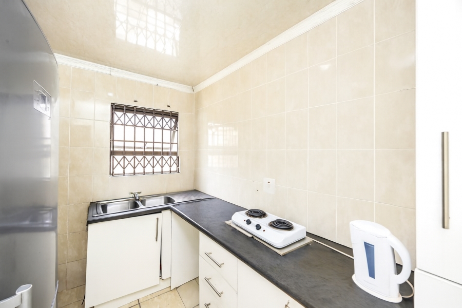 5 Bedroom Property for Sale in Beacon Bay North Eastern Cape